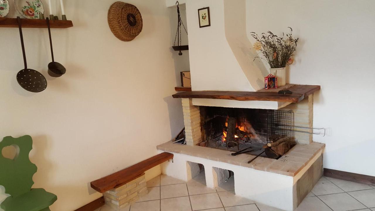 Elilu Apartment Celano Buitenkant foto